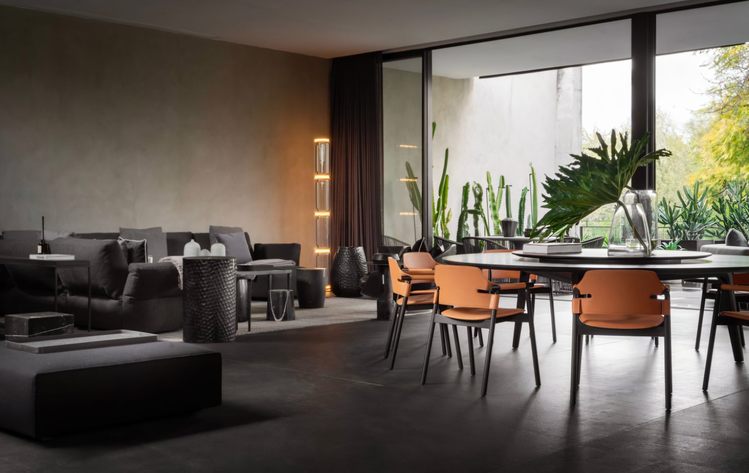 Diseño italiano Grupo Altura — Distribuidor oficial Varaschin MIDJ Desiree en Guadalajara